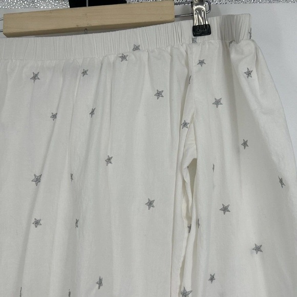 Lucky Brand Off The Shoulder Top White Silver Star Embroidered Button Up Size M - Picture 8 of 11